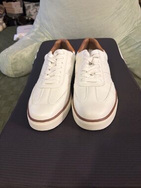 Madden Ortholite Sneakers